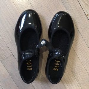 Bloch tap shoes
